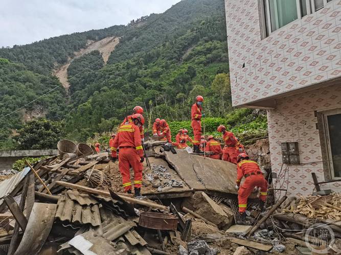 四川雅安暴雨已致8人遇难,绝对策略计划研究_社交版40.12.0